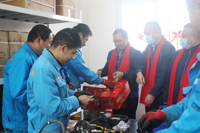 F:\yf\官網(wǎng)oa推文及圖片年‚20208開春慰問(wèn)小圖 (1).JPG