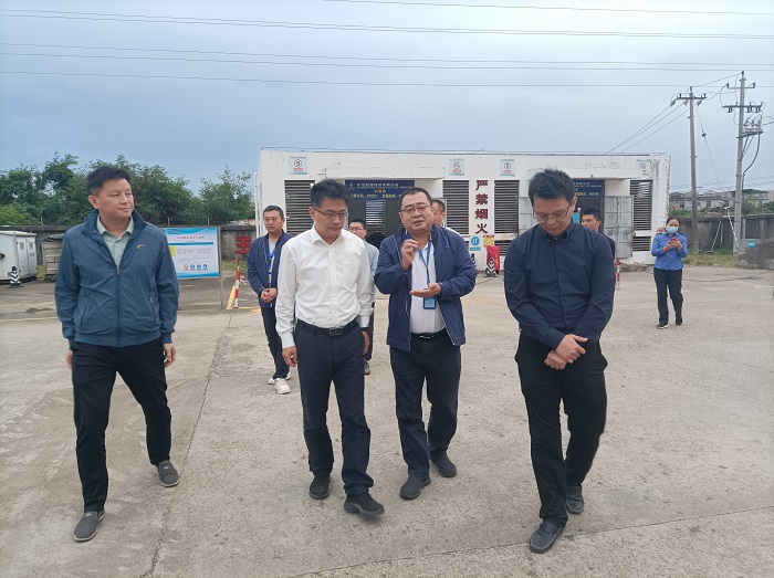 F:\yf\官網(wǎng)oa推文及圖片年210\20221021荔城區(qū)區(qū)長(zhǎng)林坤泉帶隊(duì)開展燃?xì)獍踩a(chǎn)專項(xiàng)檢查荔城區(qū)區(qū)長(zhǎng)林坤泉帶隊(duì)開展燃?xì)獍踩a(chǎn)專項(xiàng)檢查圖片.jpg