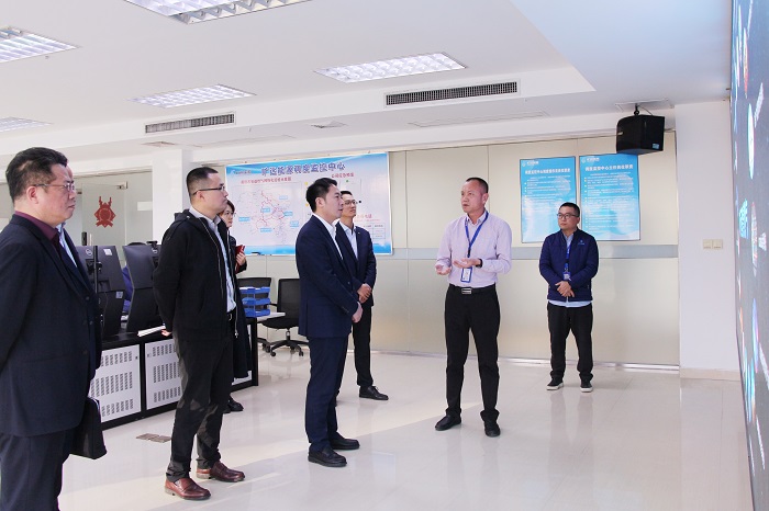 F:\yf\曠遠(yuǎn)人官網(wǎng)oa推文及圖片4\3月40319浦發(fā)銀行\(zhòng)3.19浦發(fā)曠遠(yuǎn)\003.jpg F:\yf\曠遠(yuǎn)人官網(wǎng)oa推文及圖片4\3月40319浦發(fā)銀行\(zhòng)3.19浦發(fā)曠遠(yuǎn)\003.jpg